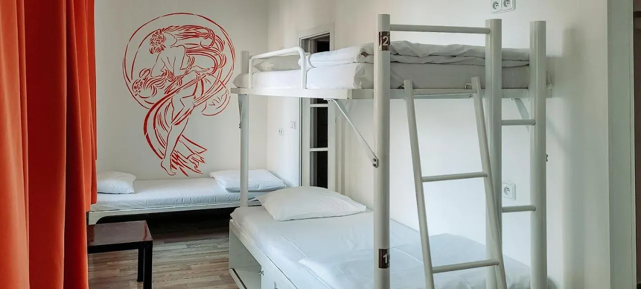 Hostel Safestay Prague Charles Bridge