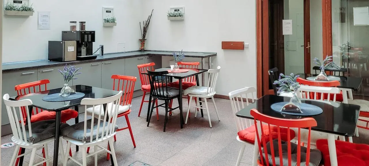 Hostel Safestay Prague Charles Bridge