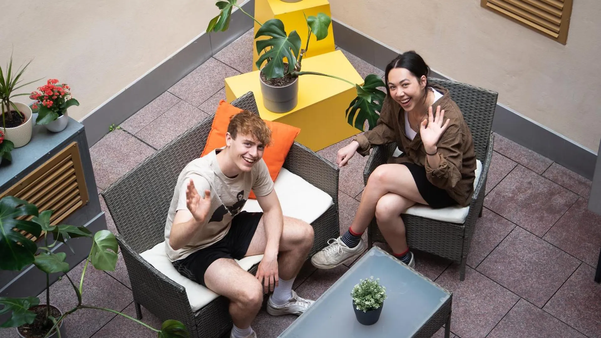 Hostel Safestay Prague Charles Bridge