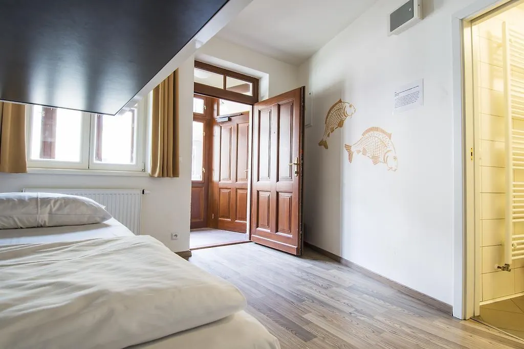 Hostel Safestay Prague Charles Bridge