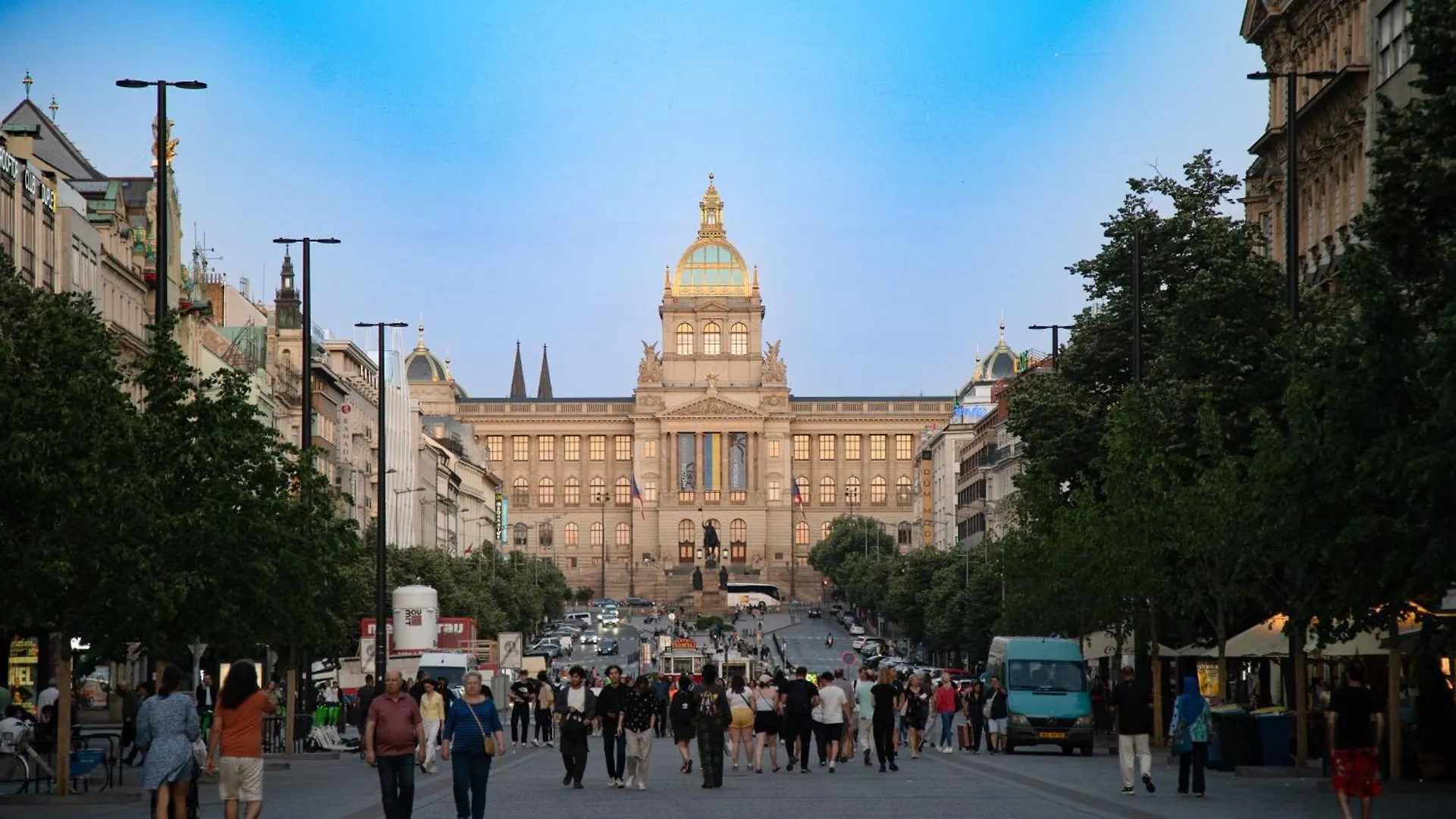 Safestay Prague Charles Bridge 0*,